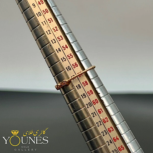 انگشتر مینیمال نگین پرجلوه طلا